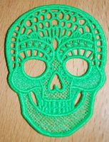 Totenkopf gestickt, neongrün, ca. 6x8cm NEU