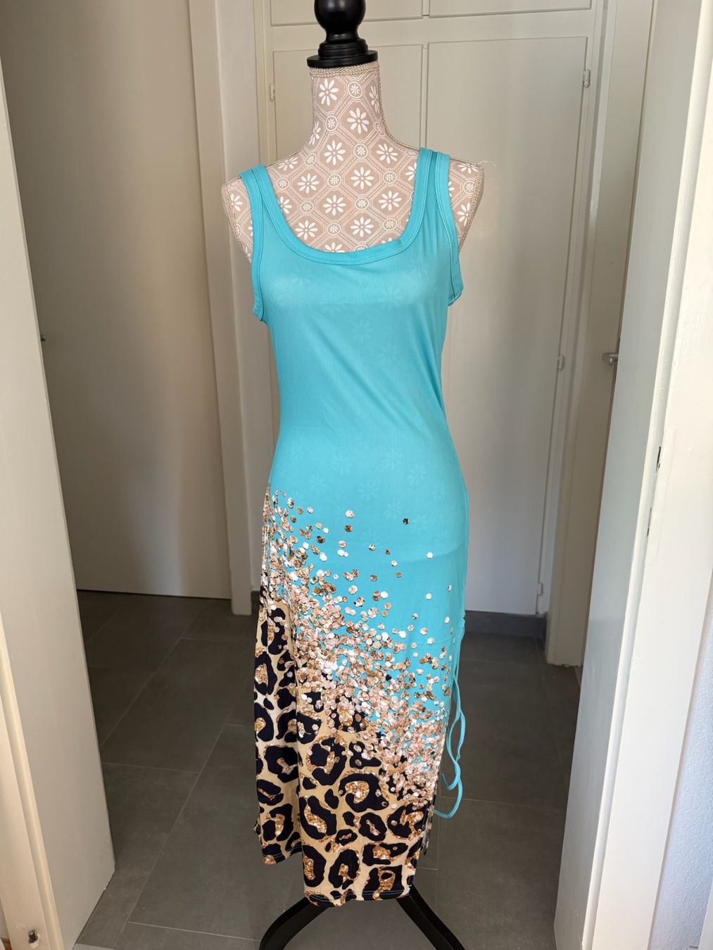 Vestiti: Robe - M – Usato da Sion venduto da accroshoes