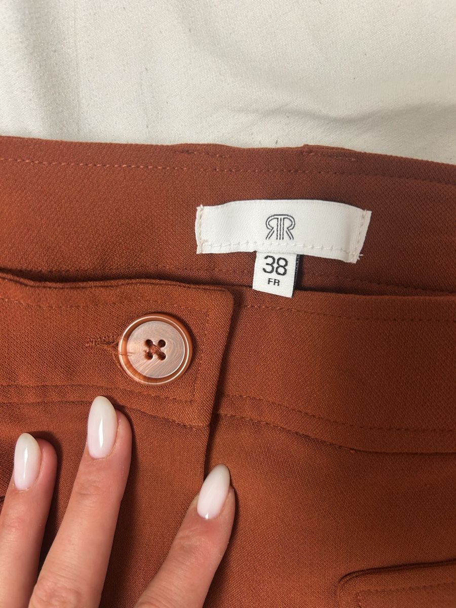 Lotti di vestiti: Blazer und Hose Grösse 38 FR  – Nuovo e nell'imballaggio originale da Ebikon venduto da vono.i 4