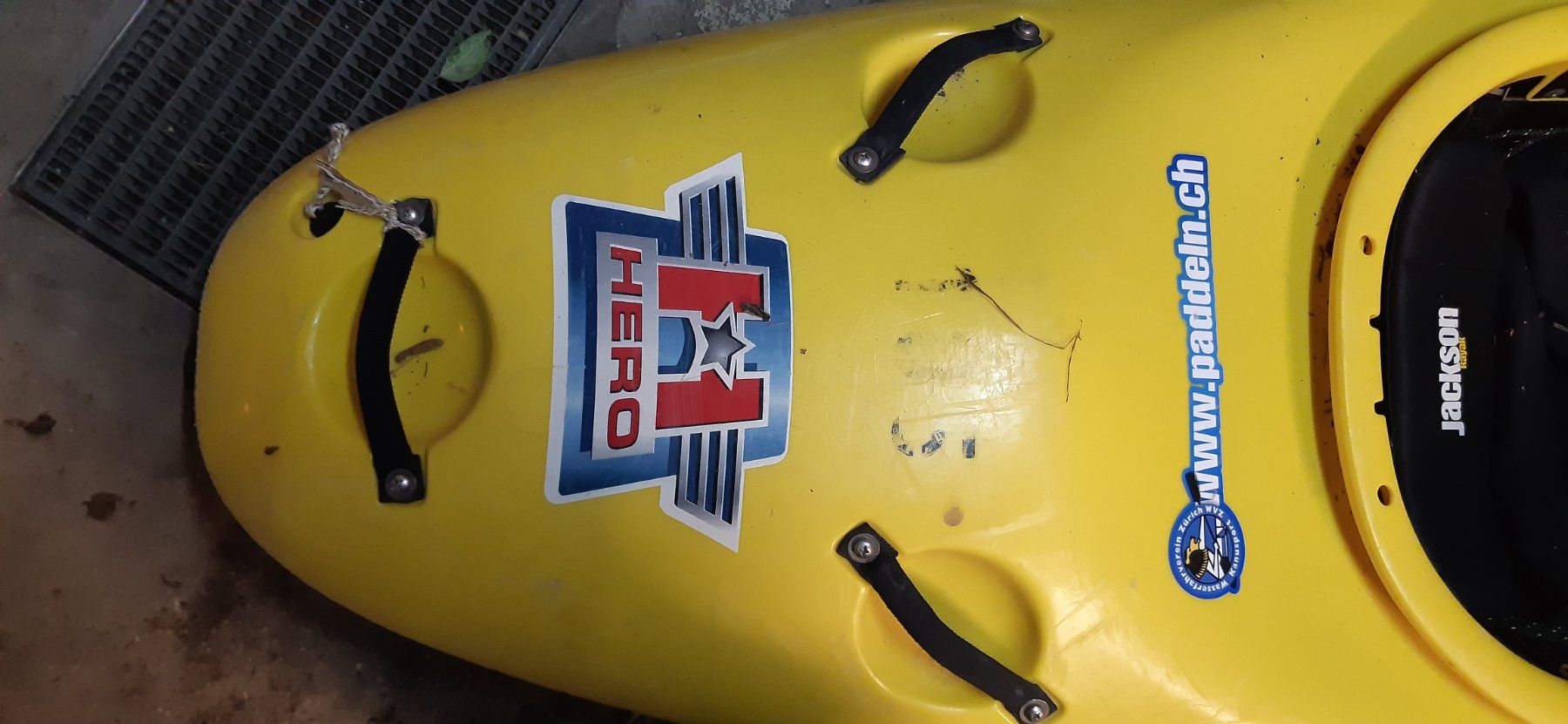 Jackson kayak Hero (Gebraucht) in Hinwil für CHF 76 – nur Abholung auf ...