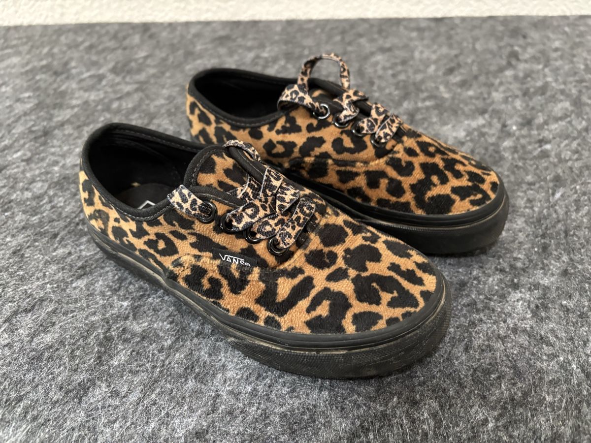 Vans Scarpe per ragazze: Vans Kinderschuhe -30,5 – Usato da Oberrieden venduto da Panthiras3
