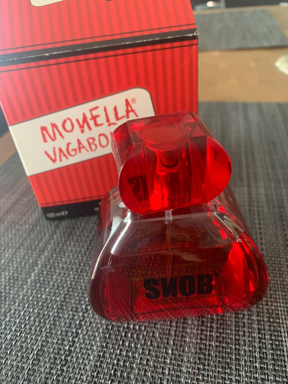 Parfum & Eau de Toilette: Monella Vagabonda Parfüm – Gebraucht aus Emmen von ama_8wmn 4