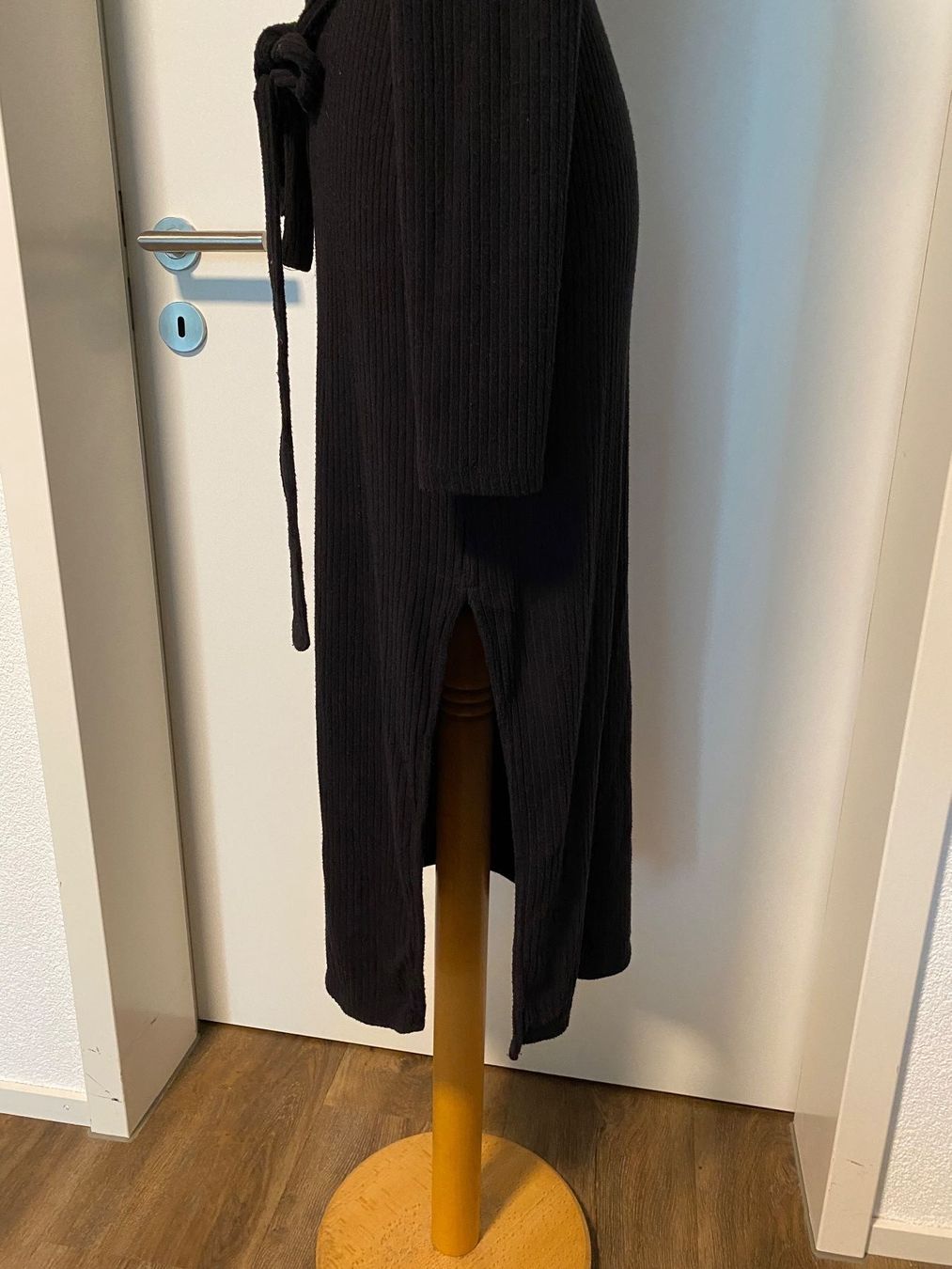 Abercrombie Vestiti: Abercrombie Strickkleid schwarz Gr. XL – Usato da Wolfwil venduto da Piccola87 3