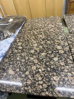 Granit Tisch