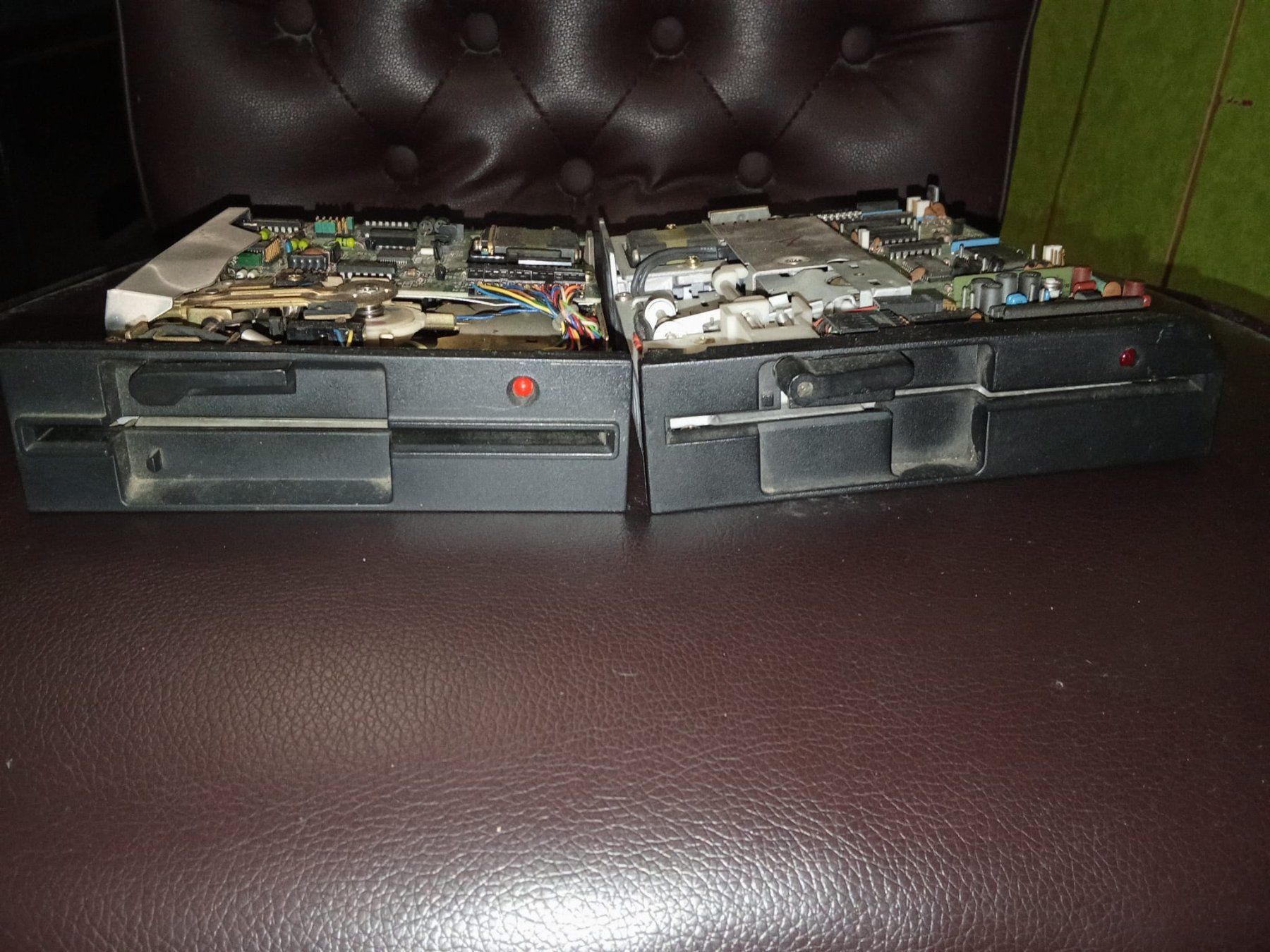 PC: 2x 5" Floppy Drives – Usato da Wallisellen venduto da kia_xd8l