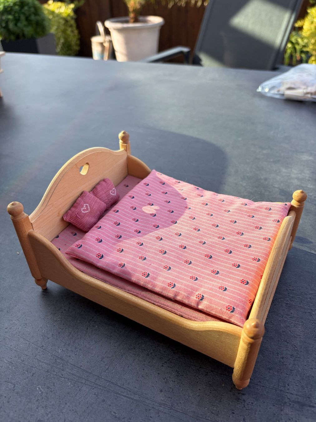 Puppenhäuser & -möbel: Puppenhauszubehör – Gebraucht aus Schwanden-Brienz von Rossino0 1