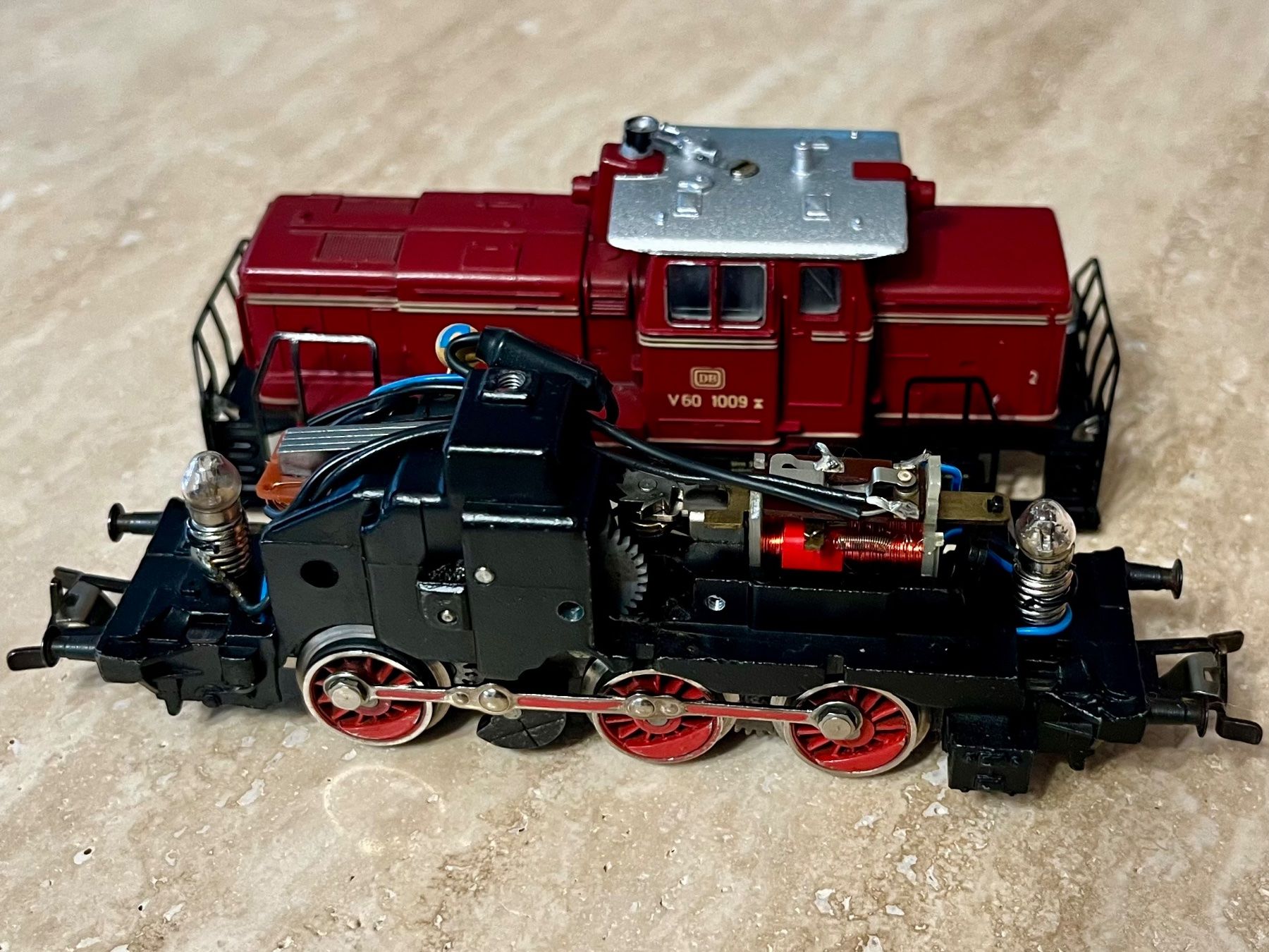 Märklin Modellini di ferrovie: SERVICED OVP Märklin 3065 FIRST VERSION V60 DB BR 260 TELEX – Usato da Biel/Bienne venduto da luc_7ffs 3