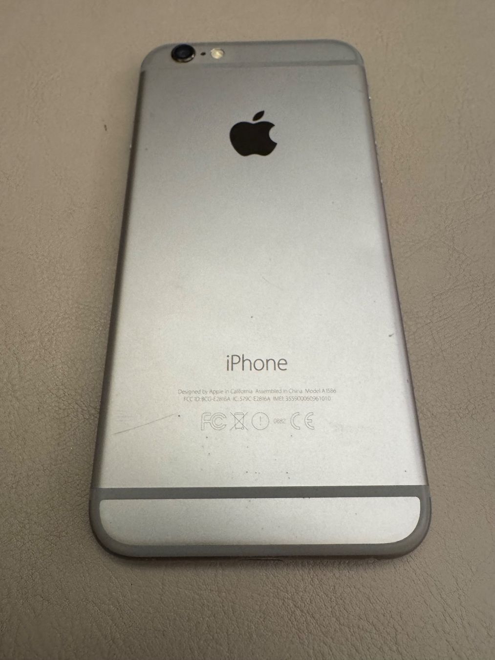 Apple Handys / Smartphones: IPHONE 6 – Defekt aus Adliswil von Busys 1