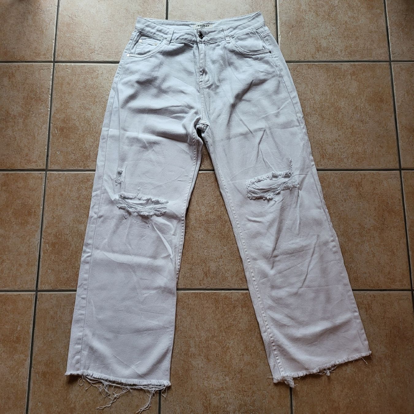 Jeans: Jeans JEWELLY – Gebraucht aus Sion von Oonathoo 1