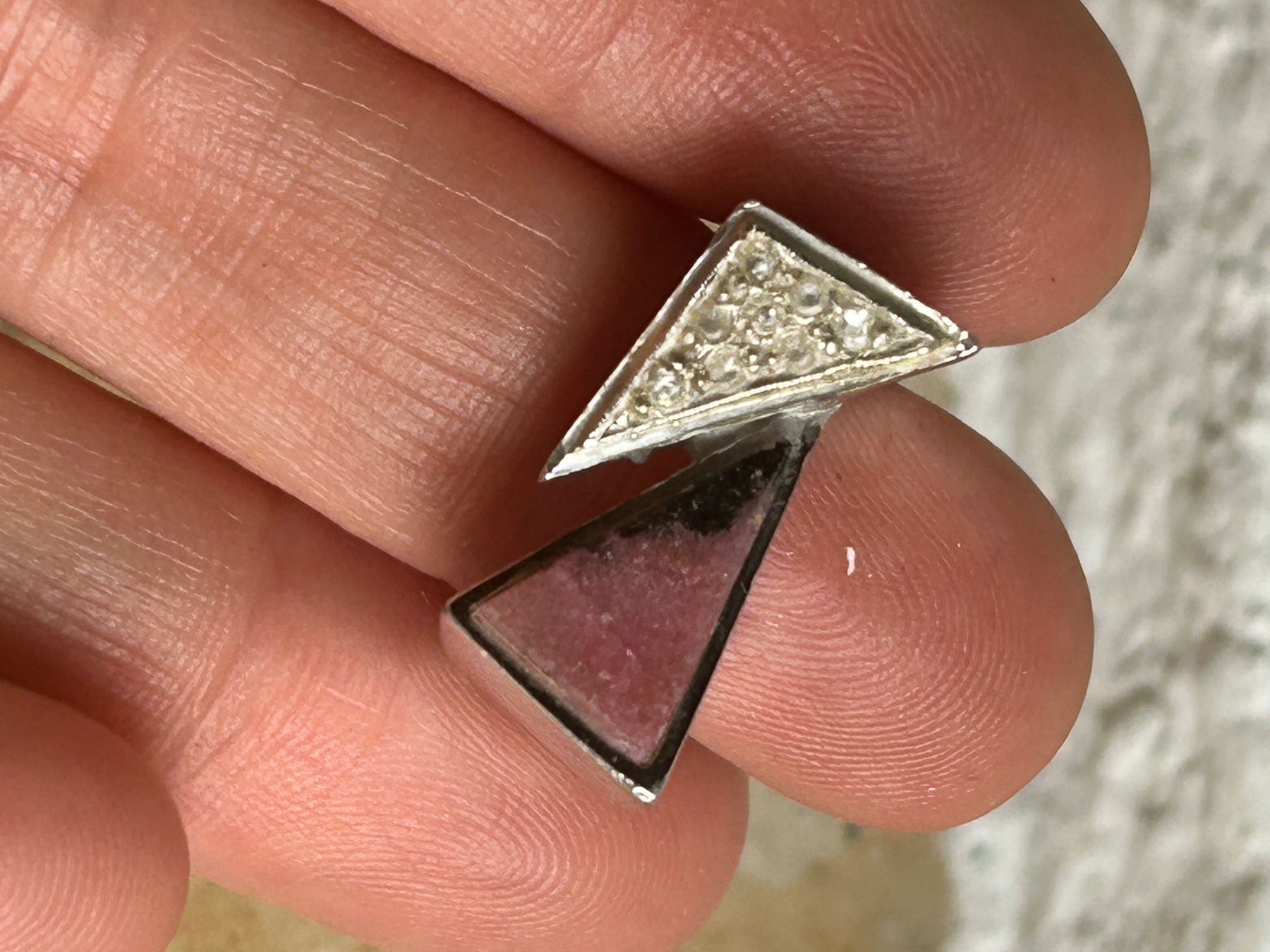 Anelli: Trendiger Dreiecks-Ring, Silber-Look, Grösse 53 – Usato da Dittingen venduto da Bellevista 5