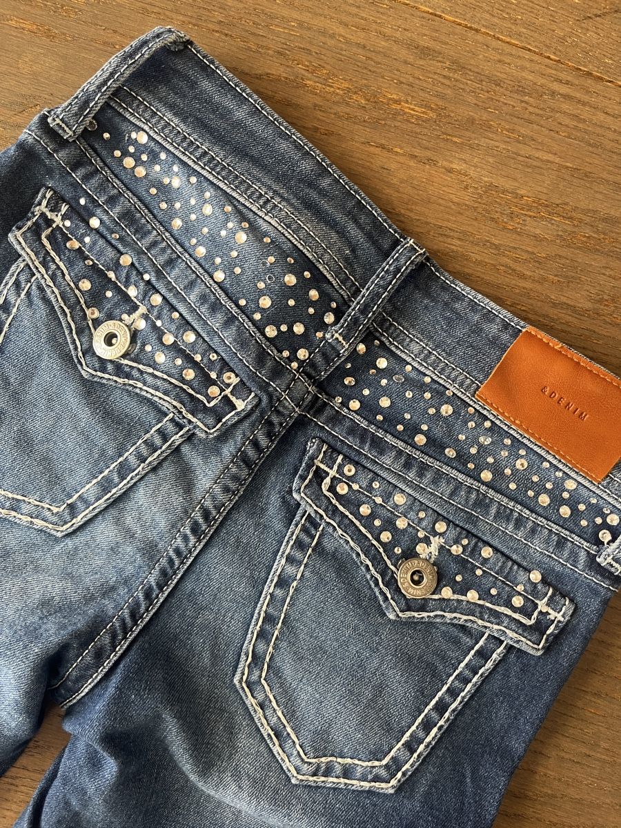 H&M Hosen: Jeans bootcut H&M 146 – Gebraucht aus gland von Moral 4