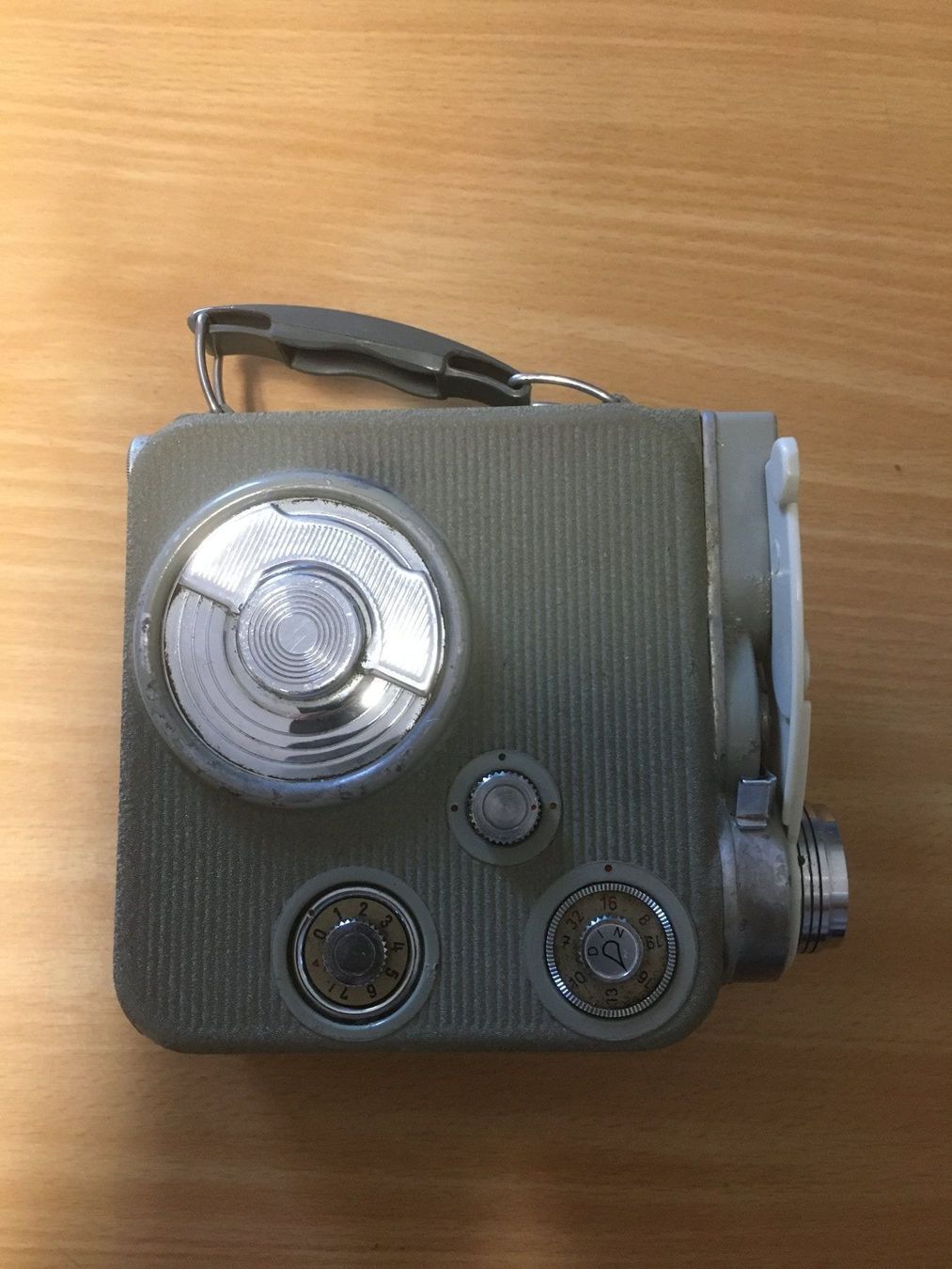 Eumig Fotocamera: Filmkamera Eumig C3 – Usato da Lufingen venduto da Uelle 1