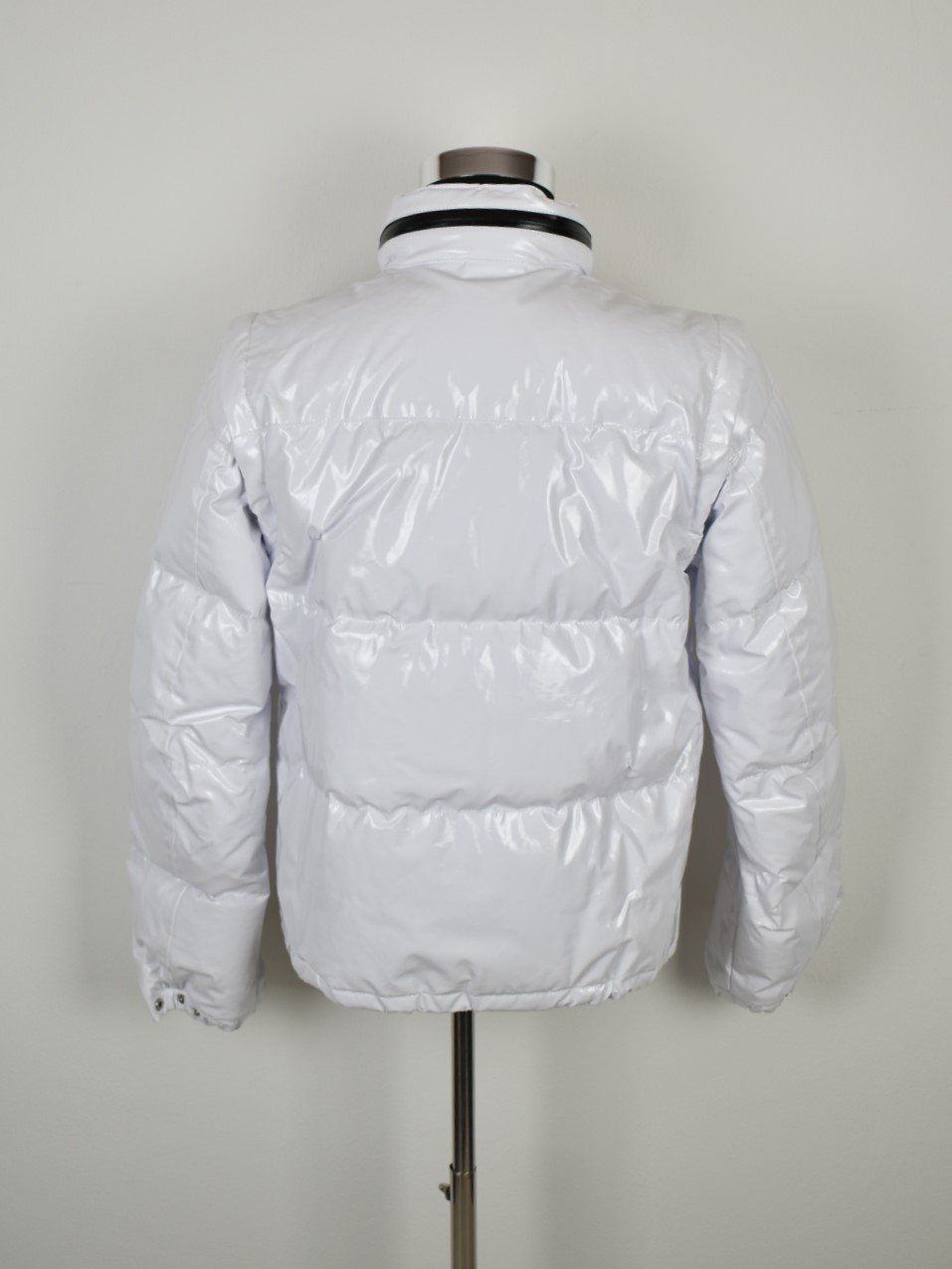 Prada Giacche: Prada Daunenjacke Gr.48 neuwertig – Nuovo (secondo la descrizione) da Nürensdorf venduto da 2ND_STORY 2