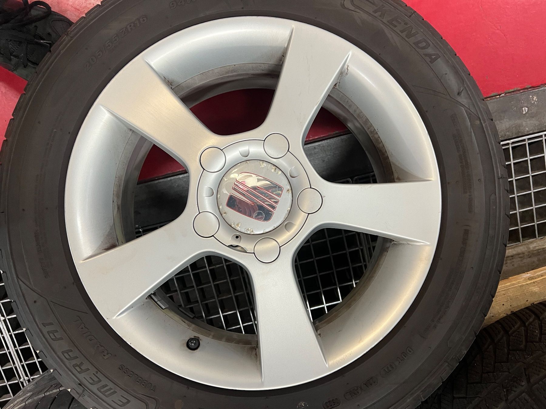 Seat Autos: Felgen Seat – Gebraucht aus Zollikofen von ruf_7npd 1