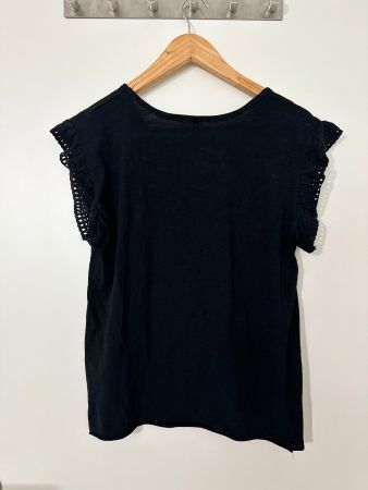 T-shirt manches dentelles
