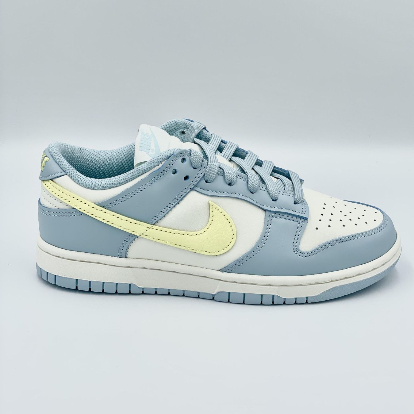 Nike Damenschuhe: Nike Dunk Low Light Blue Ocean Bliss EU 38 – Neu und originalverpackt aus Erlinsbach von sasneakers 2