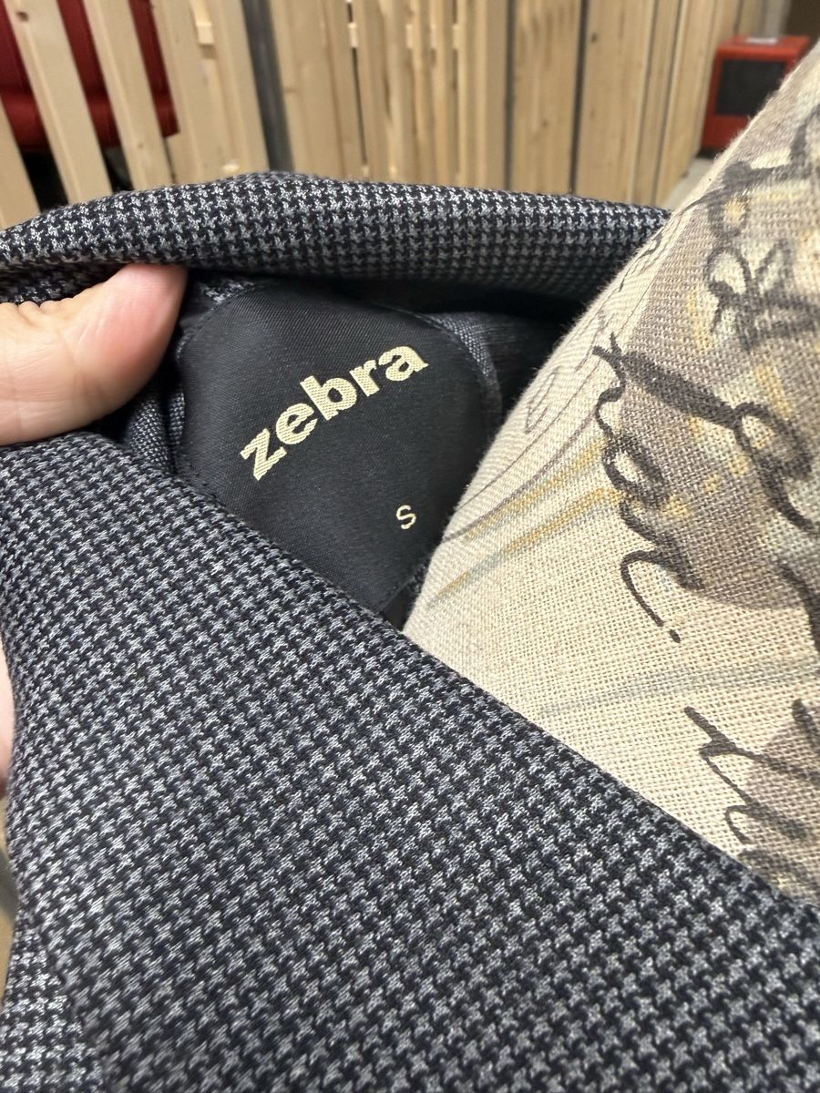 Zebra Giacche: Jacke von Zebra – Usato da Itingen venduto da jessi811 1