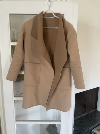 Schicker Wollmantel Gr. S, beige, perfekt für den Herbst