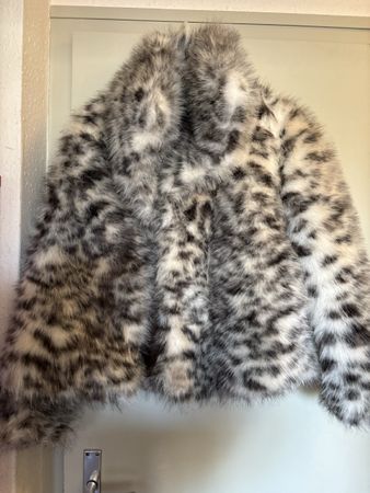 Veste imitation fourrure Zara motif léopard taille S