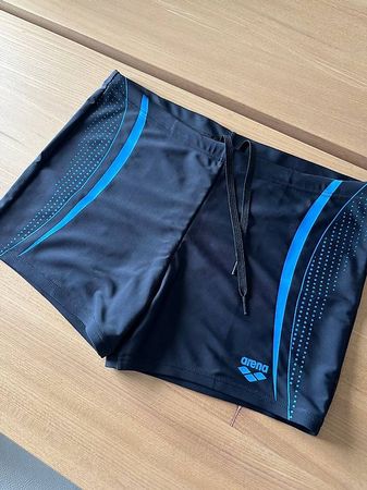 Neue Badehose Herren Marke Arena Gr. 54