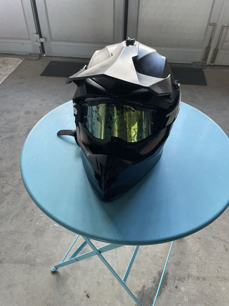 Casques & visières: IXS Motocross Helm – D'occasion à Leuggern par Diesel01 3