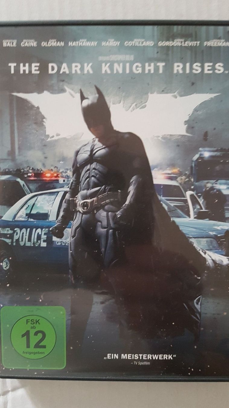 Tutti i DVDs: DVD Batman The Dark Knight Rises – Usato da Oetwil am See venduto da fineli2