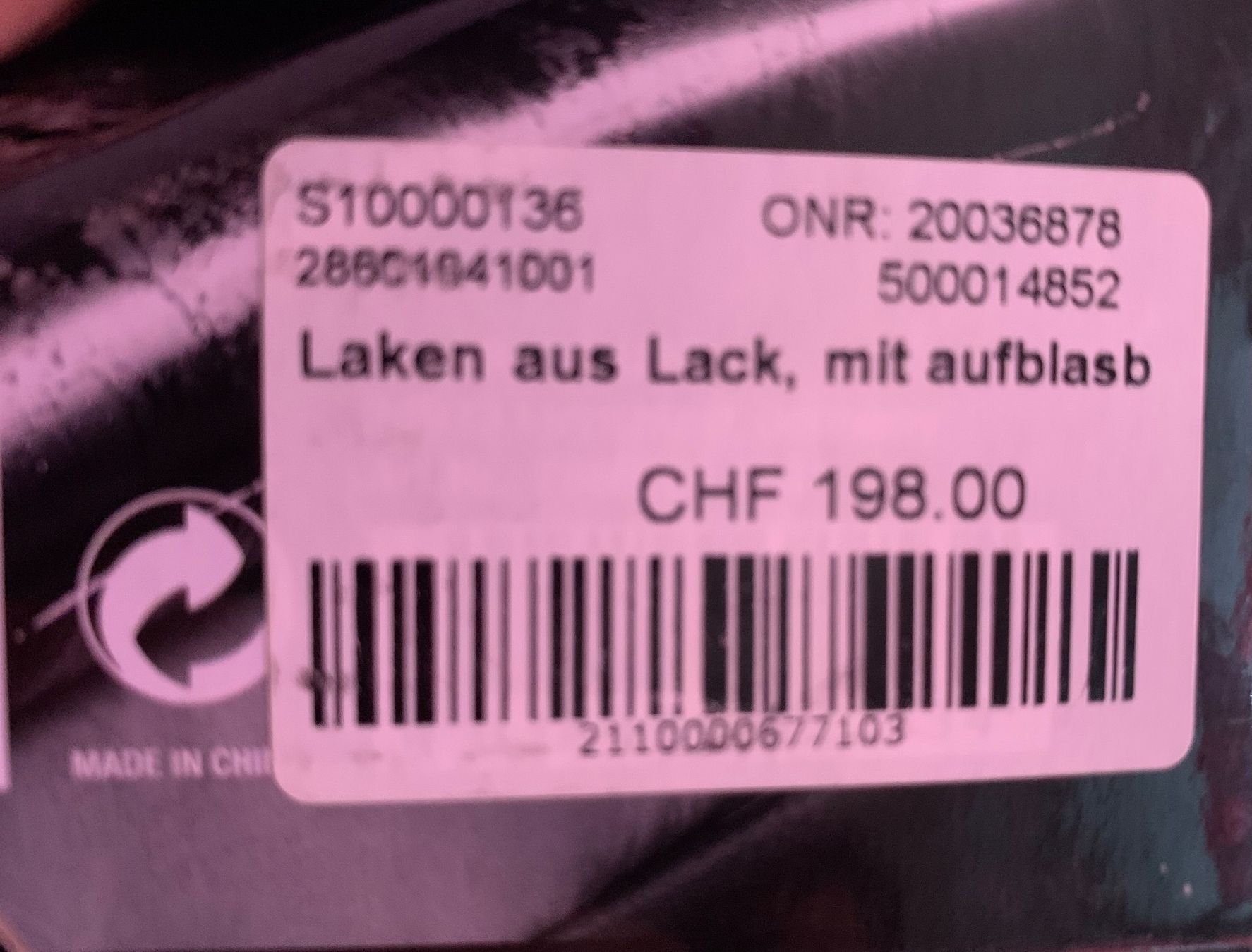 Betten: Bett Lack Laken schwarz – Neu (gemäss Beschreibung) aus Winterthur von Worre 1