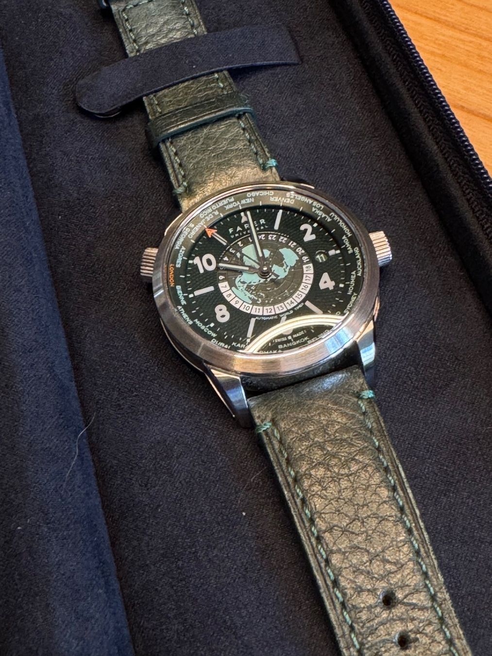 Orologi: Farer Foxe World Timer – Usato da Bern venduto da Okeanos