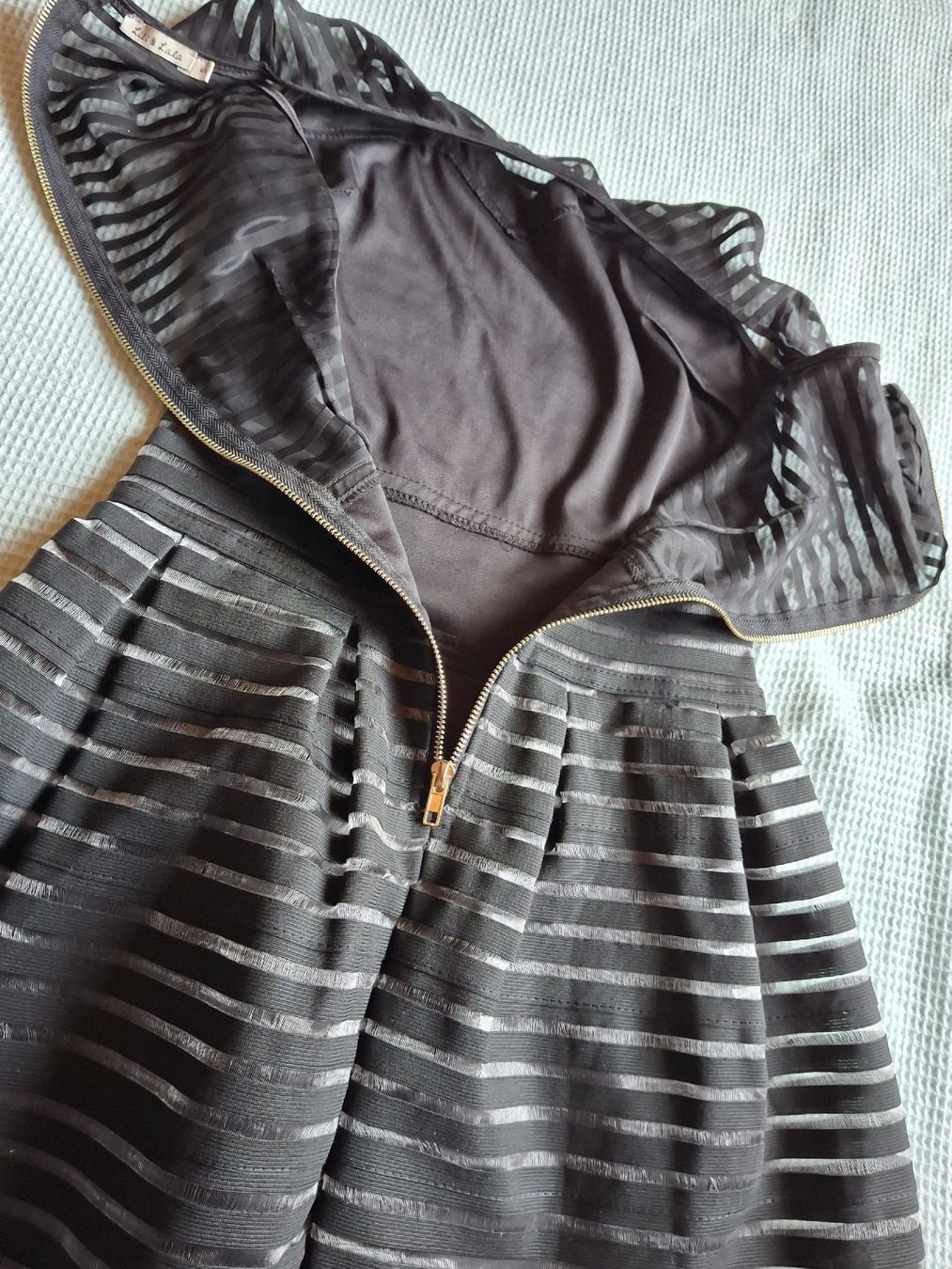 Robes: Robe taille S marque Lili & Lala – D'occasion à Villiers par san_jn5w 8
