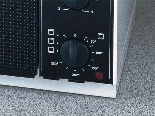 Forni per pizza: Mini-Backofen mit Kochplatten ROMMELSBACHER – Usato da Horw venduto da emysk7 3