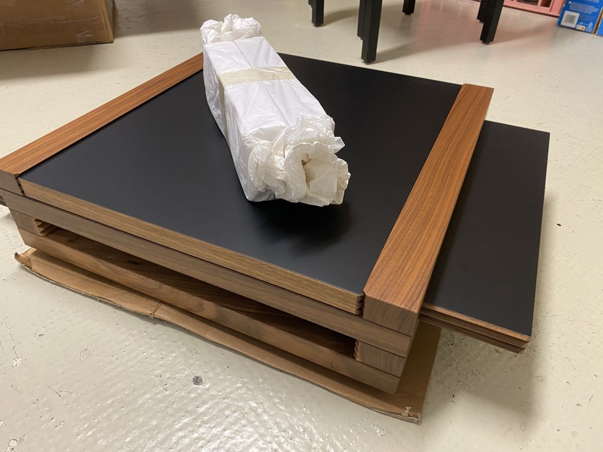 Tavoli: Table basse Par 3 de Bernard Vuarnesson – Nuovo (secondo la descrizione) da Genève venduto da mbeche 3