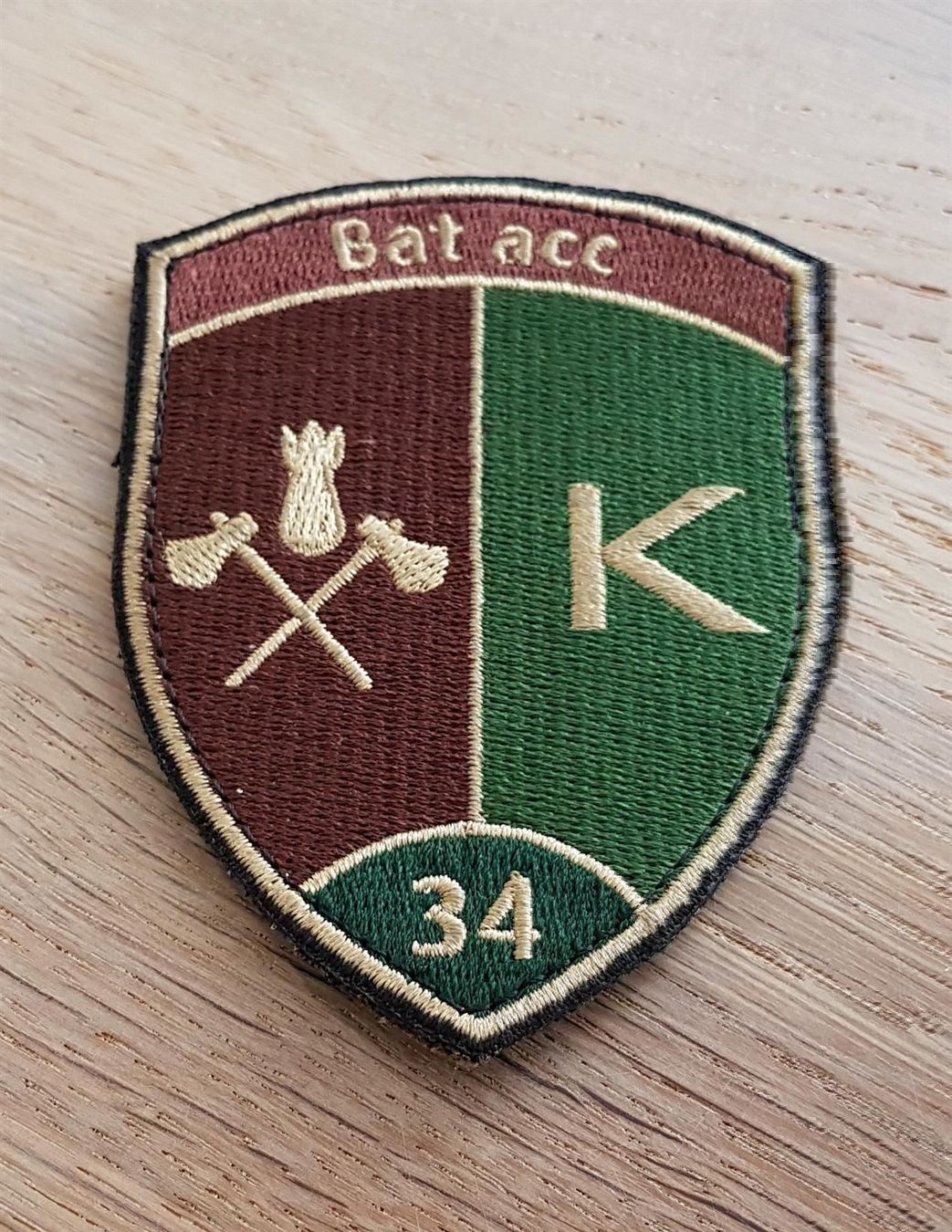 Placchette & Badge: Badge Bat acc 34 grün – Usato da Erlinsbach venduto da S700