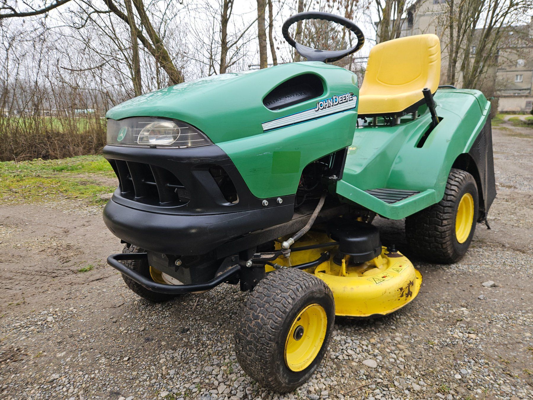 Tagliaerba: Rasentraktor John Deere – Usato da Oberburg venduto da M86