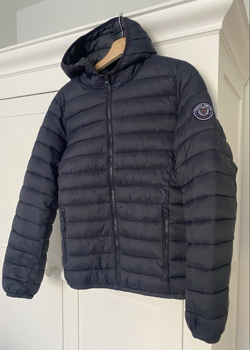 Giacche & Cappotti: Kinder-Steppjacke von Teddy Smith Grösse 174 – Usato da Aesch BL venduto da Gamazoru
