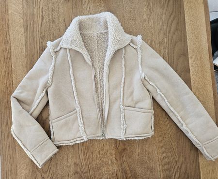 Petite veste toute douce XS