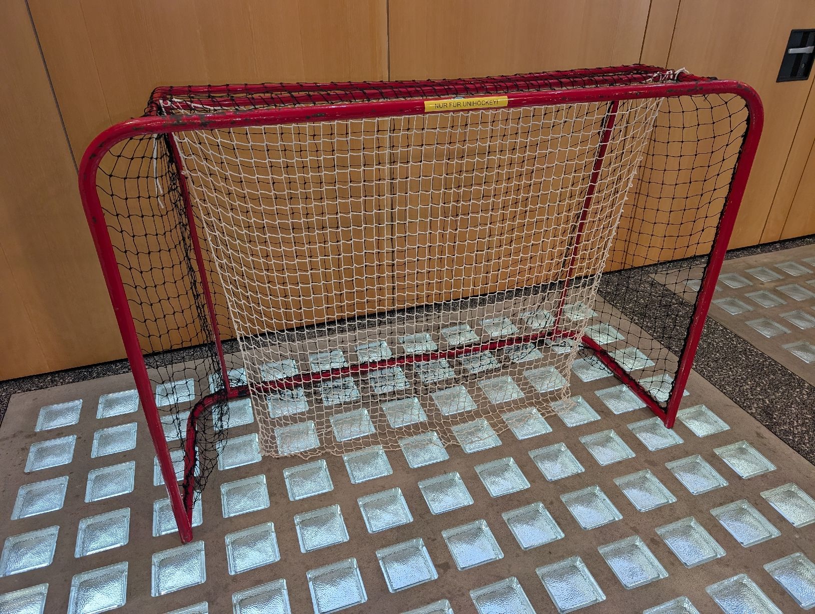 Spiele: Unihockeytor – Gebraucht aus Schmerikon von svs_mhw9