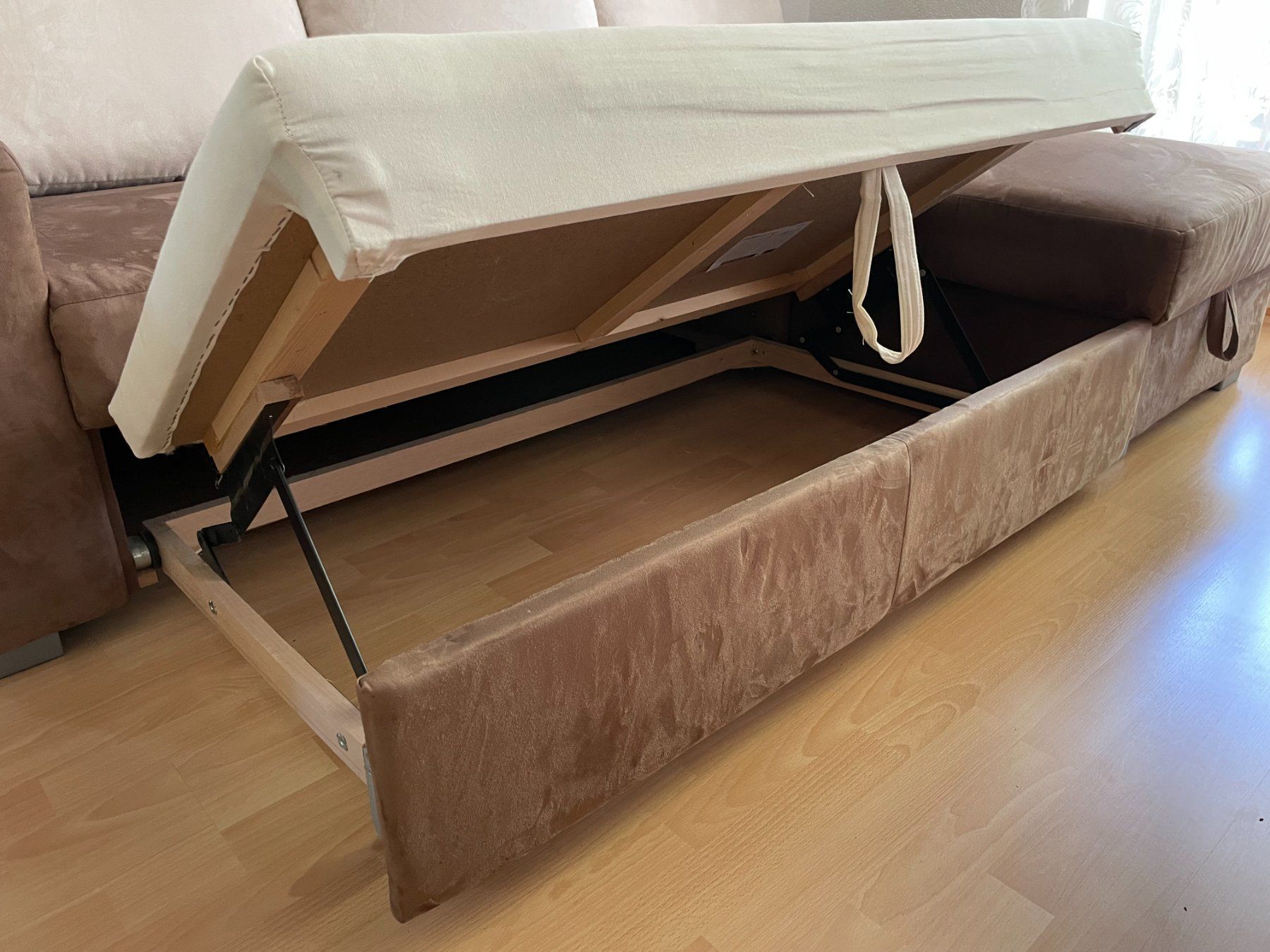 Sofas: Ecksofa, Bettsofa mit Récamiere rechts – D'occasion à Aesch ZH par 19fish58blue 2