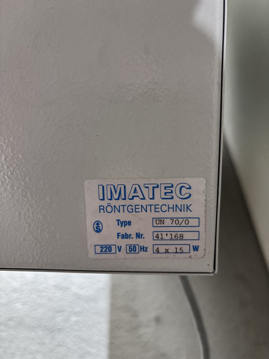 Appareils médicaux: Röntgenbild Leuchtkasten IMATEC – D'occasion à Zürich par Sutecs 3