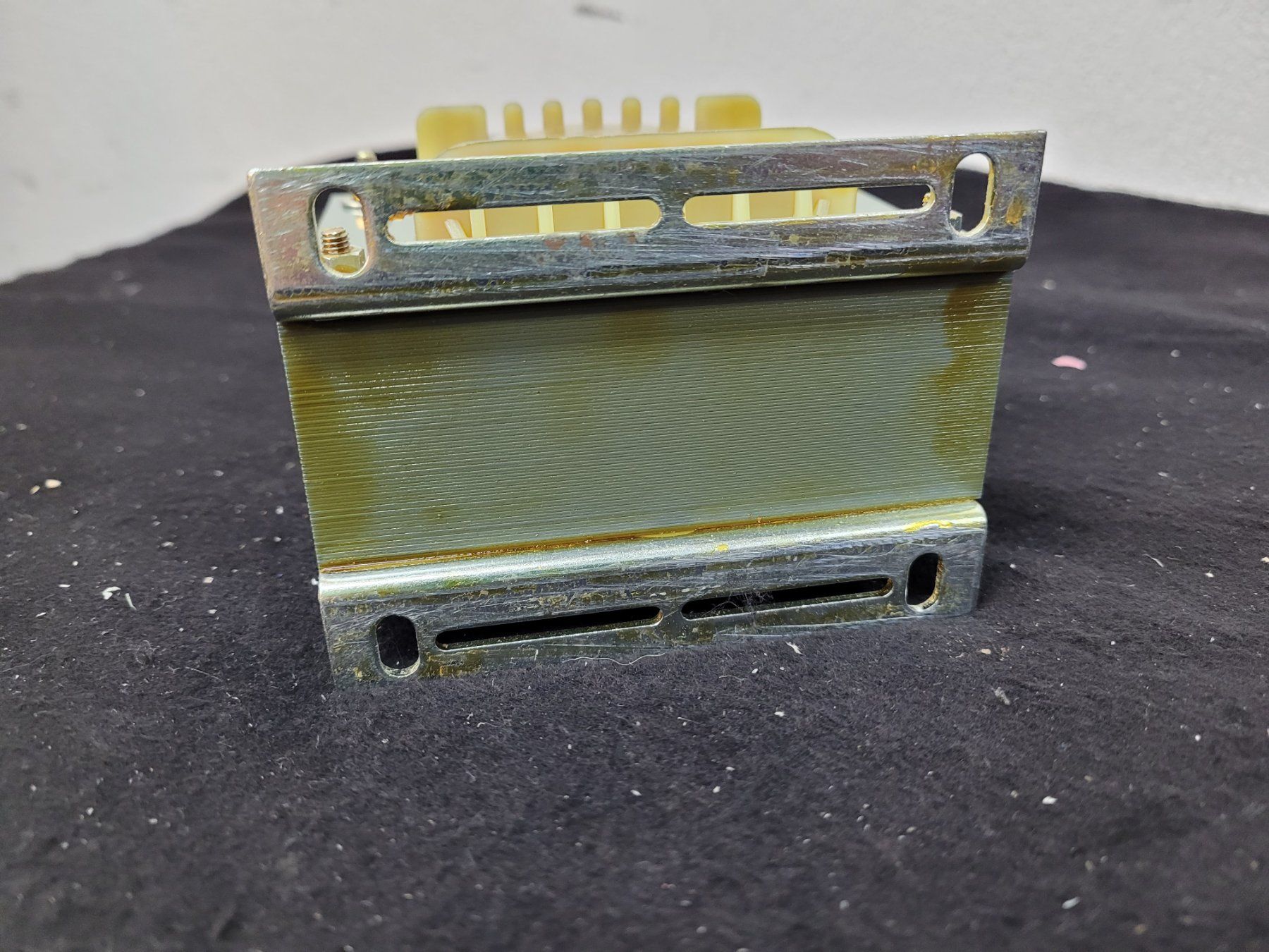Componenti elettronici: Michael Riedel Travo / 400V / 230V – Usato da Vitznau venduto da Vitznau84 4