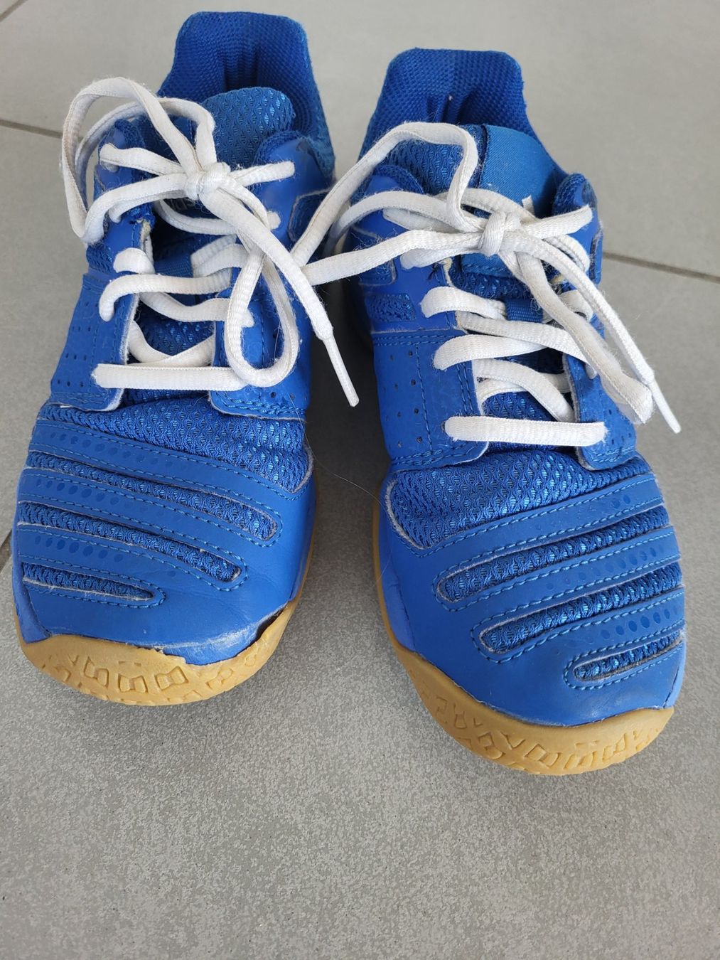 Adidas Schuhe für Jungen: Adidas Hallenschuhe gr. 32 – Gebraucht aus Boswil von i12i 2