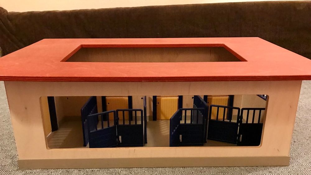  Schleich Reitstall Holz mit 15 Schleich Pferden (Gebraucht) in Bern für 