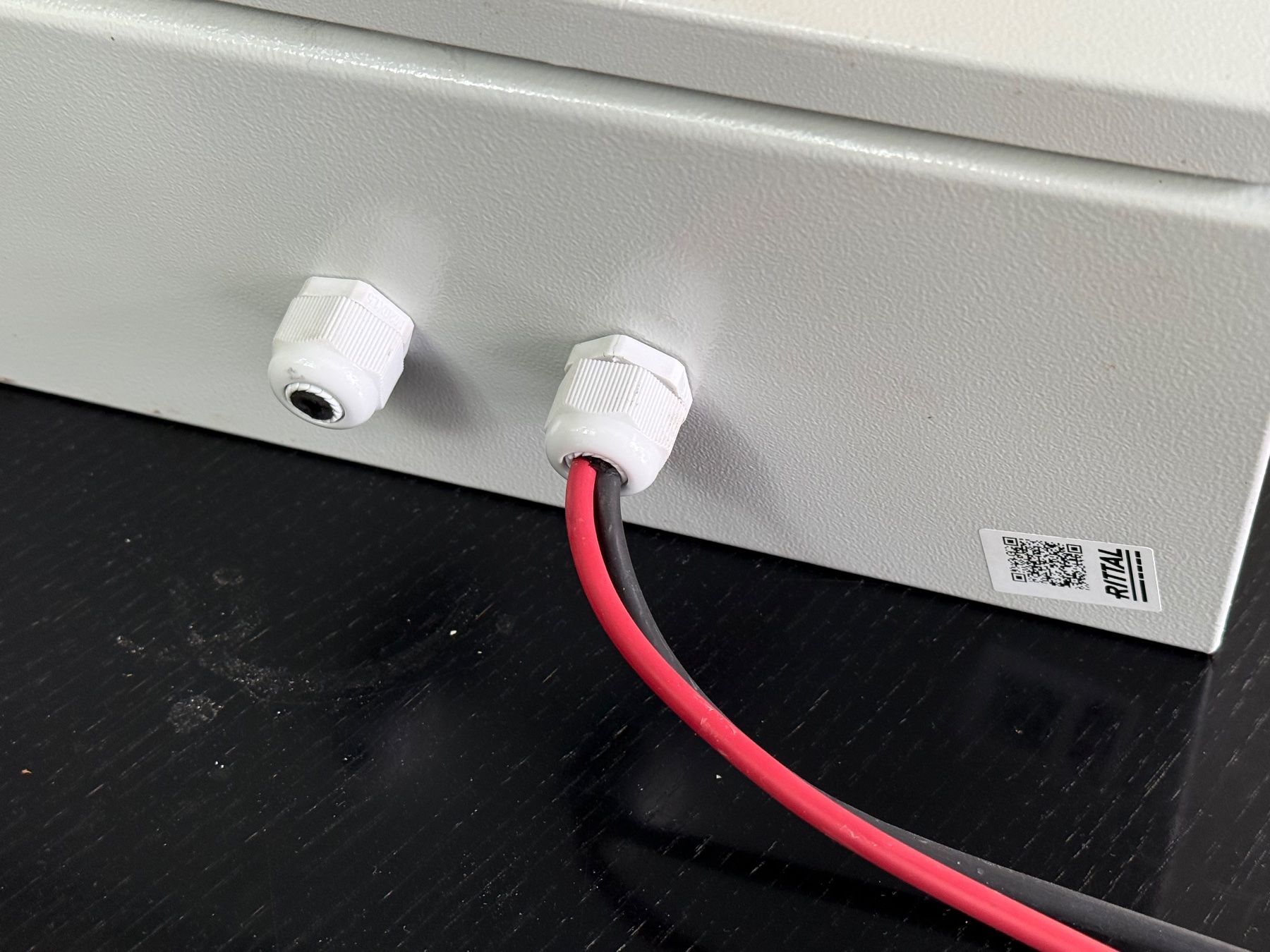 Caricabatterie: Batterie Package mit Batterie Laderegler Management System – Nuovo (secondo la descrizione) da Bern venduto da Jwpm66 4