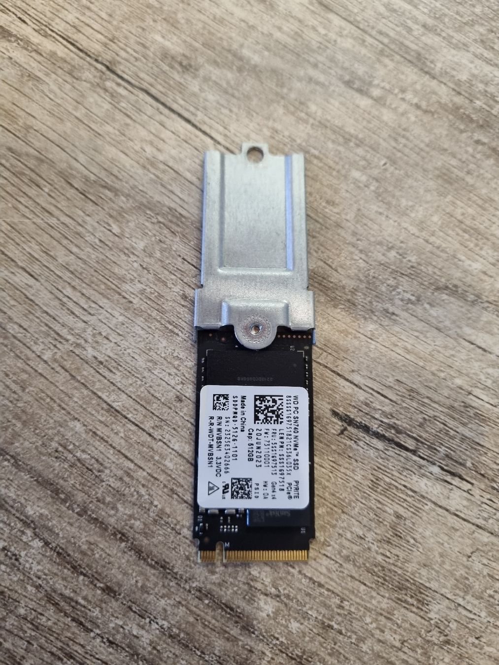 Western Digital Dischi rigidi: WD SN740 512GB M.2 NVMe SSD – Usato da Oberdiessbach venduto da verkaufbar