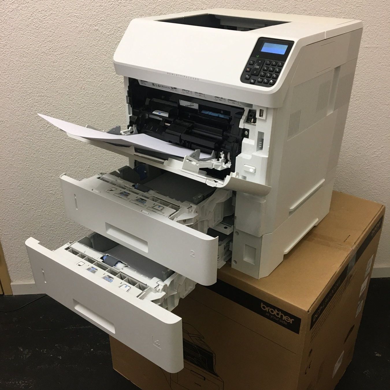 Hewlett Packard Drucker: HP LaserJet Enterprise M606dn, Top Drucker, Top Preis – Gebraucht aus Glattbrugg von copytron 5