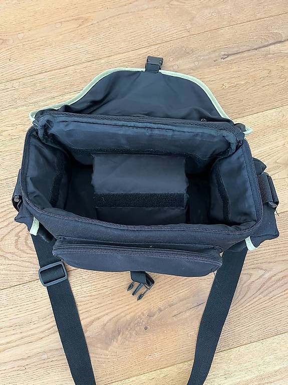 Taschen: Fototasche – Gebraucht aus Murten von bea_n5yn 1