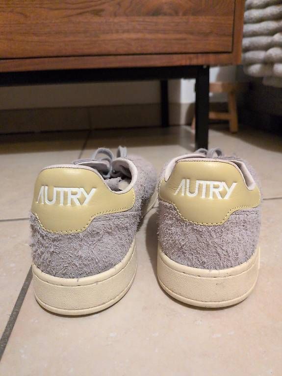 Scarpe da uomo: Aury grises chaussures hommes 45 – Usato da Le Grand-Saconnex venduto da mer_gr8d 4