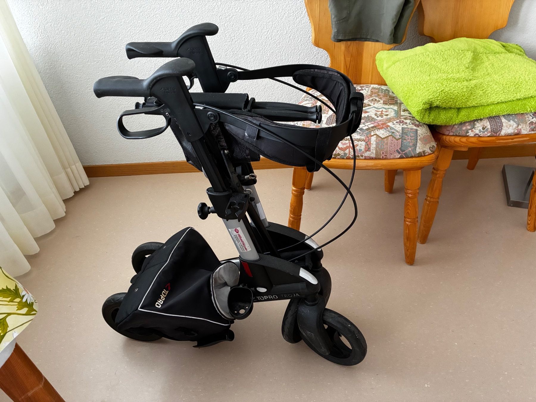 Gehhilfen: Rollator zu verkaufen – Gebraucht aus Zollbrück von chreisacher 1