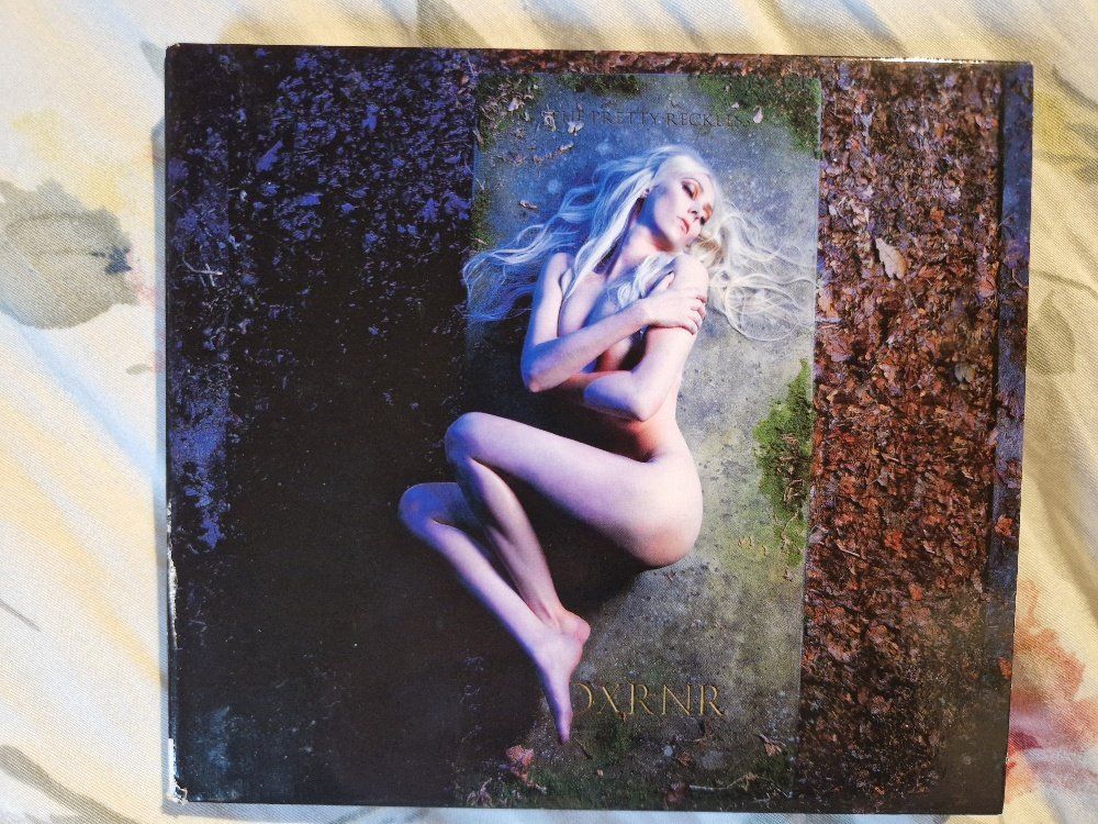 CDs: The Pretty Reckless – Death By Rock And Roll – Gebraucht aus Brittnau von Zibu