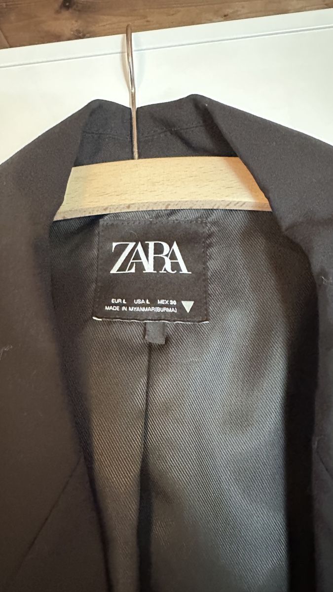 Zara Jacken: Blazer von Zara  – Gebraucht aus Grellingen von isa_6yr8 2