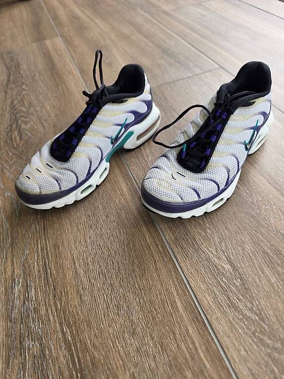 Herrenschuhe: Nike TN Schuhe – Gebraucht aus Pfäffikon ZH von gattomatto